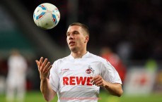 看球直播-获得英超冠军的日韩球员名单及其影响力评述